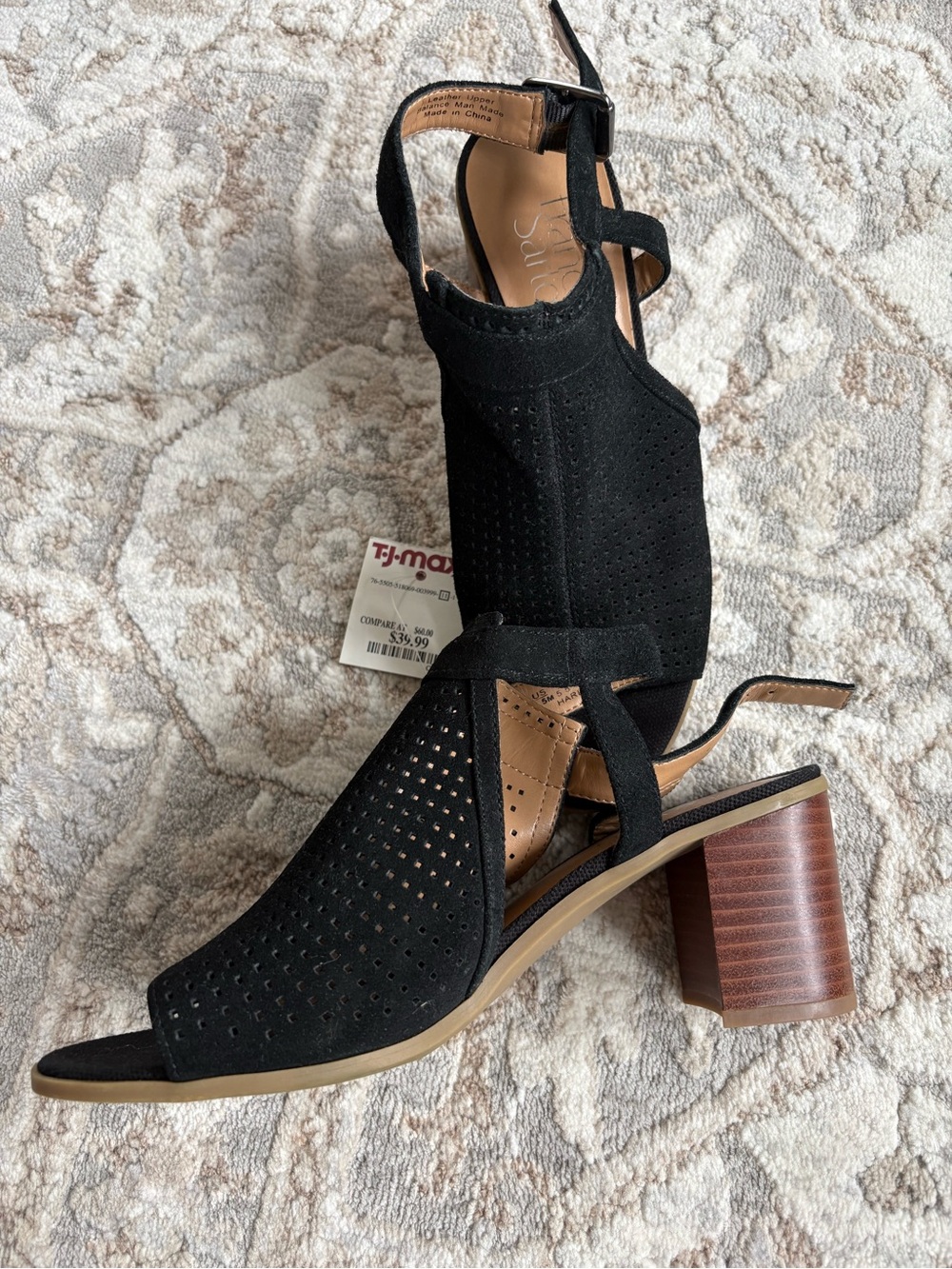 Franco Sarto Size 8 - Black Suede Open-Toe Ankle Strap Sandals - Picture 2 of 6